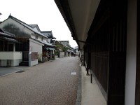 昔、藍染で栄えた「脇町」