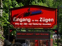 登山鉄道乗場案内