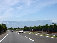 正面に白峰三山