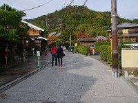 嵯峨野散策・・・歴史保存地区になったそうで、大変な混雑