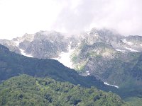 立山山頂を望む・・・迫力有りますね