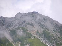 立山山頂（奥社と社務所）