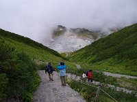 眼下に地獄谷
