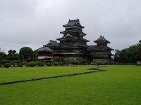 中は天守閣のみです