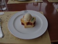 日本酒４たっぷりのケーキ