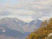 IMG 1967  畦ヶ丸山と権現山かな