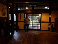 宿の玄関先