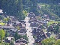 町の目抜き通り