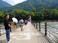 沢山の旅人に混じって