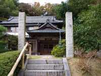 民家の様な佇まい