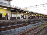 帰宅で混雑の鎌倉駅