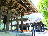 努力のアングル・・・足で稼がなくては！