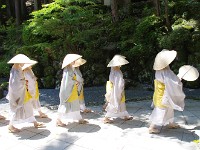 尼さんも