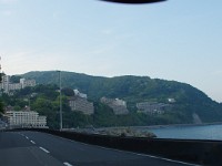 伊豆山・・・いつの間に、こんなに大きな建物が！