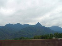 妙義山を横に見て