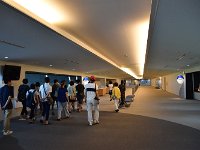 ここから、工場見物