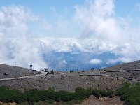 高原は雲の下