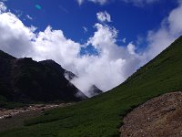 爰まで、雲が湧いてきました