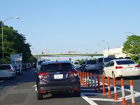 未だ、６時過ぎだというのに！　この混雑。