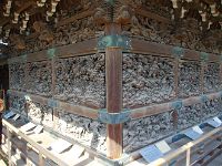 壁面がすべて覆われていました！