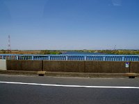 利根川を渡って・・・