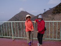 女性登山家の縦走記録爰からは、