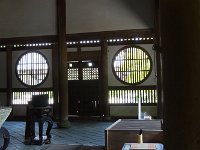 仏殿内部