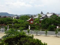 お隣さんはお寺さん