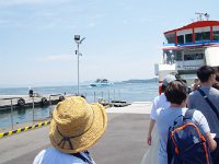 JRのフェリー乗り場へ
