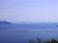 倉橋島と屋代島方面を遠望