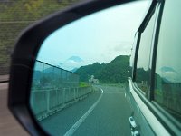 ミラーの中の富士山
