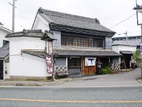 立派な蕎麦屋さん