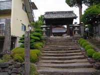 日蓮宗の寺もありました