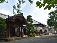 寺務所と方丈