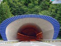 関越トンネル入口