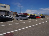 コロナ騒動で流石に少ないですね。