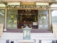 本堂内部