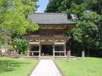 日野墓所と山門