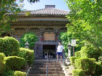 祖師堂の戒壇・・・人口の塚山！