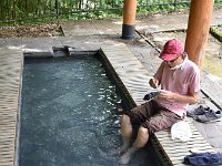 足湯で一休み！