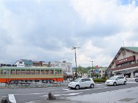 駅前で給油