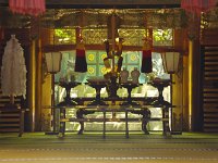 拝殿内部