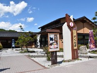 DSC 0135 R