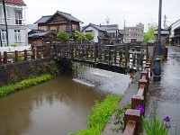 めずらしい景色；帝国に上水を流すとか