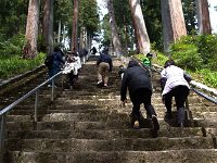 階段が高い！　なにせ１段37ｃｍ。