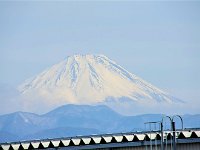 後ろには富士山が！