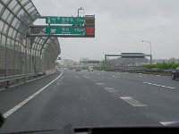 さすが海老名もガラガラ
