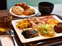 朝のバイキング・・・誰？