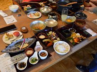 朝食