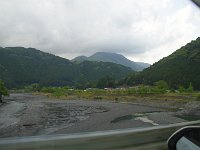 更に奥へ